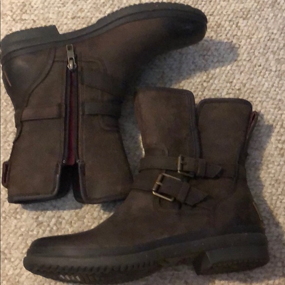 Ugg zip up brown leather boots size 7 - Picture 3 of 10